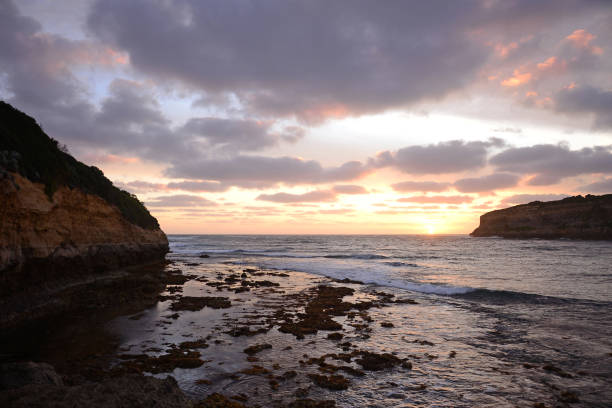 Exploring the Spectacular Great Ocean Road: Unforgettable Tours